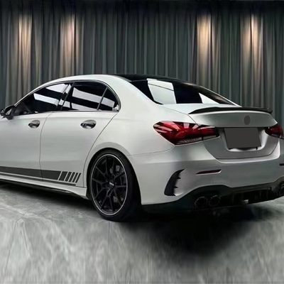 19-24 BENZ A Élevez le style et les performances avec un spoiler arrière de style OEM Amg-a45