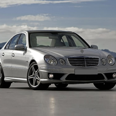 Personnalisez votre Mercedes Benz Classe E W211 2004-2008 avec notre kit de carrosserie de luxe Morden