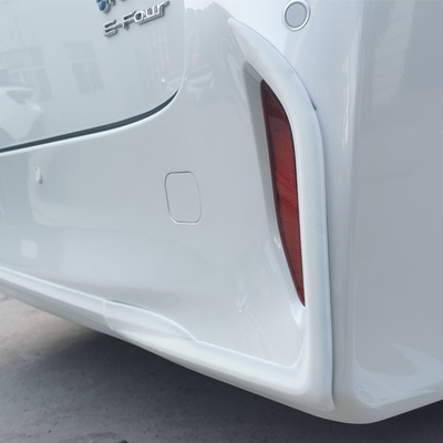 Design géométrique de l'acier inoxydable couverture de la lumière de brouillard arrière pour 2024 Toyota Alphard